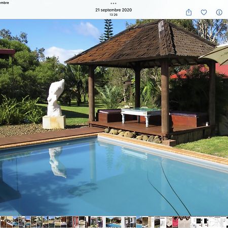 Un Temps Pour Soi Hotell Bouloupari Exteriör bild