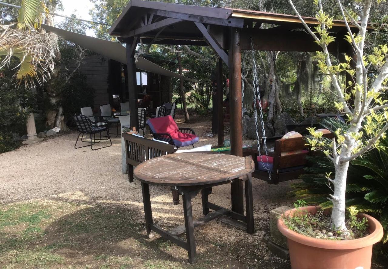 Un Temps Pour Soi Hotell Bouloupari Exteriör bild