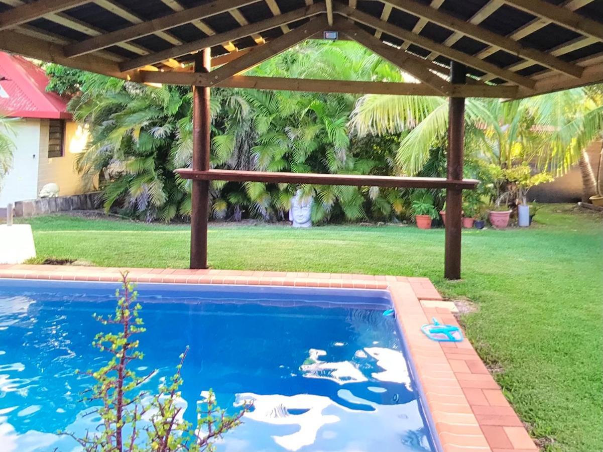 Un Temps Pour Soi Hotell Bouloupari Exteriör bild